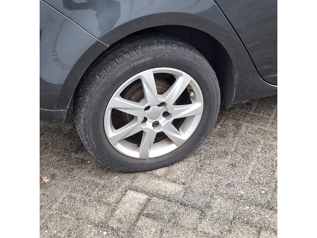 Personenauto seat, ibiza 1.2 tdi, grijs, bouwjaar 2011 - afbeelding 3 van  40