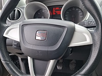 Personenauto seat, ibiza 1.2 tdi, grijs, bouwjaar 2011 - afbeelding 10 van  40
