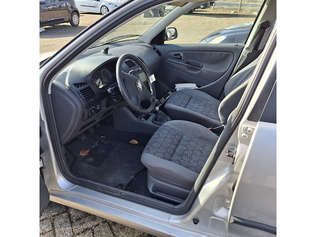 Personenauto, seat, ibiza, 1.4-16v signo, 2002 - afbeelding 2 van  20