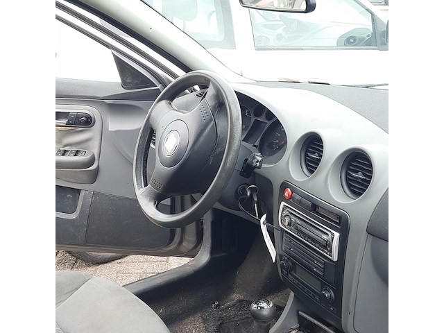 Personenauto, seat, ibiza, 1.4-16v signo, grijs, 2002 - afbeelding 16 van  16