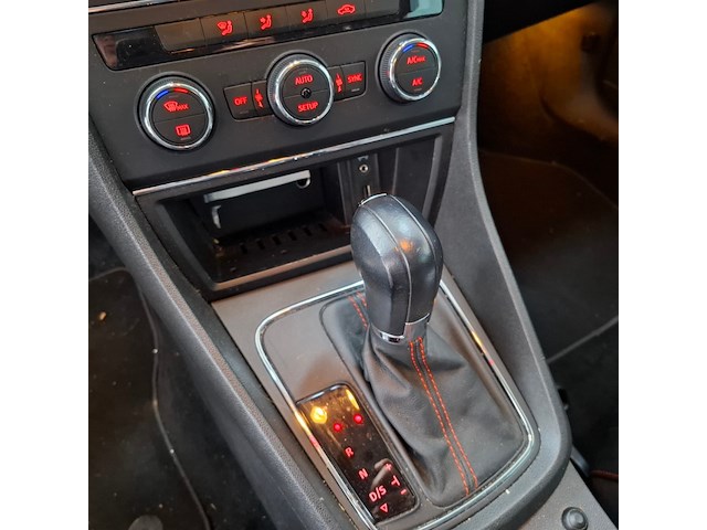 Personenauto, seat, leon 2.0 tdi fr - afbeelding 35 van  67