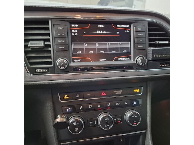 Personenauto, seat, leon st, 2.0 tdi fr, 2016 - afbeelding 24 van  56