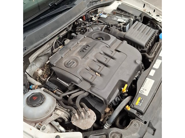 Personenauto, seat, leon st - afbeelding 16 van  25