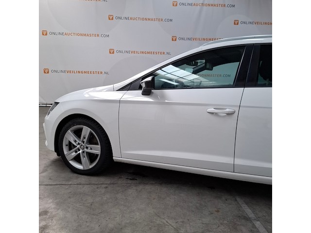 Personenauto, seat, leon st - afbeelding 25 van  25