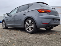 Personenauto, seat, leon - afbeelding 8 van  48