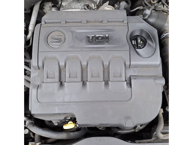 Personenauto, seat, leon - afbeelding 13 van  48