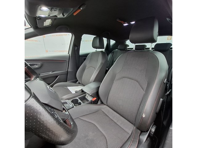 Personenauto, seat, leon - afbeelding 18 van  48