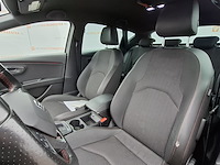 Personenauto, seat, leon - afbeelding 18 van  48