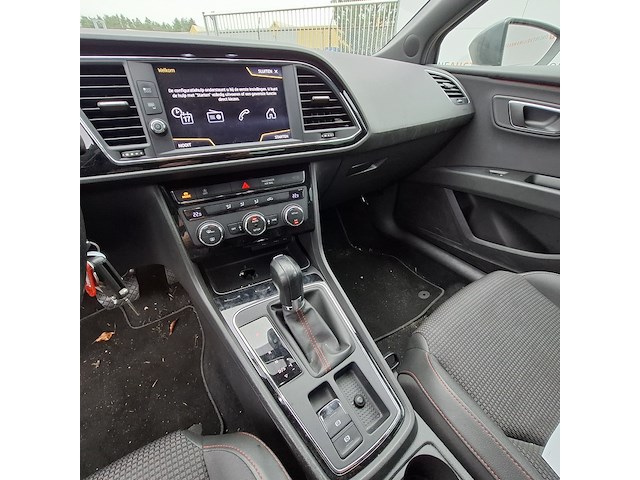 Personenauto, seat, leon - afbeelding 26 van  48