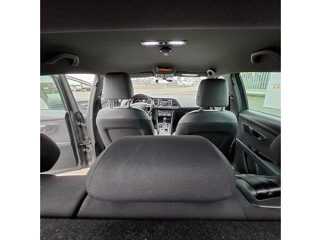 Personenauto, seat, leon - afbeelding 31 van  48