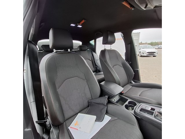 Personenauto, seat, leon - afbeelding 37 van  48