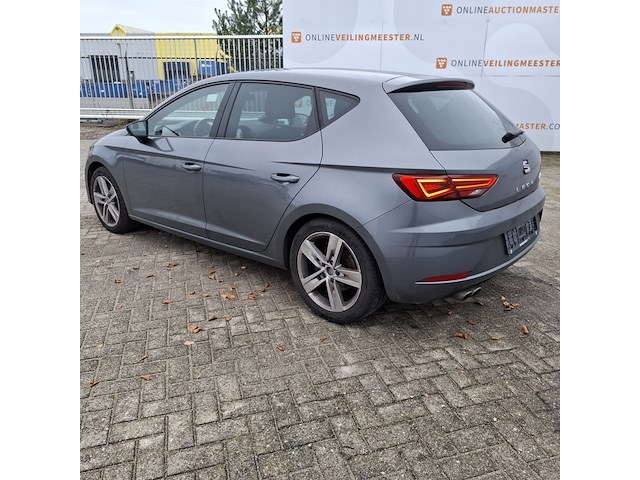 Personenauto, seat, leon - afbeelding 46 van  48