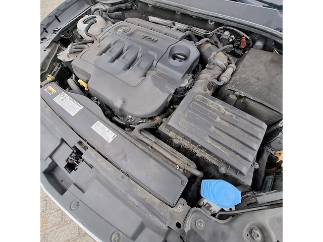 Personenauto, seat, leon - afbeelding 10 van  48