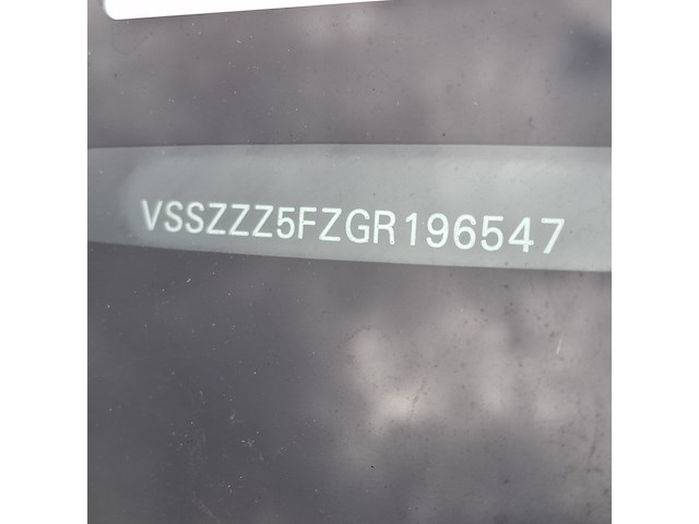 Personenauto, seat, leon - afbeelding 15 van  48