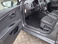 Personenauto, seat, leon - afbeelding 16 van  48
