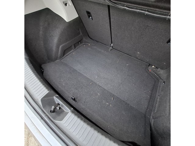 Personenauto, seat, leon - afbeelding 31 van  48