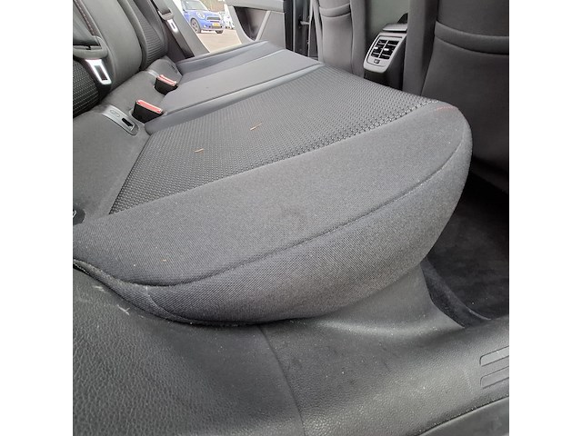 Personenauto, seat, leon - afbeelding 35 van  48