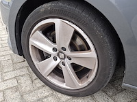 Personenauto, seat, leon - afbeelding 48 van  48