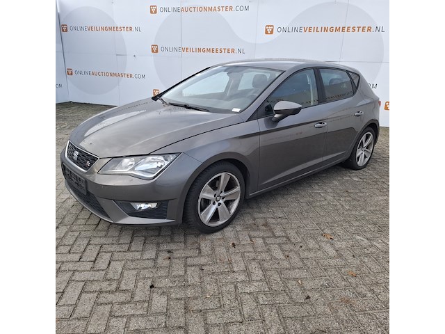Personenauto, seat, leon - afbeelding 15 van  49