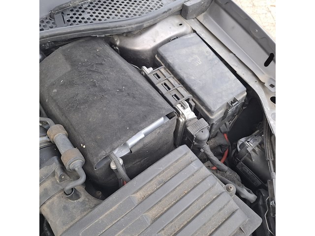 Personenauto, seat, leon - afbeelding 20 van  49