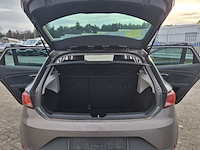 Personenauto, seat, leon - afbeelding 36 van  49
