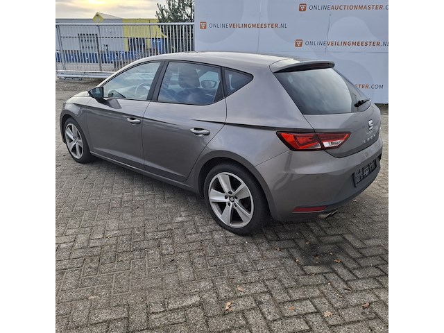 Personenauto, seat, leon - afbeelding 7 van  49