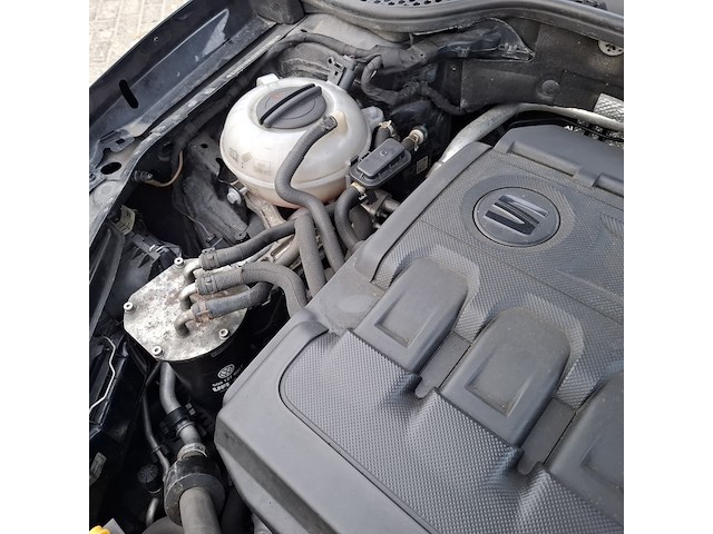 Personenauto, seat, leon - afbeelding 21 van  50