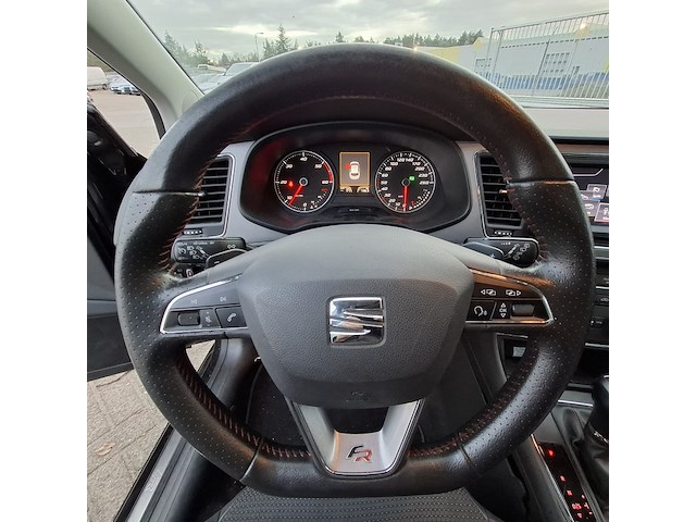 Personenauto, seat, leon - afbeelding 27 van  50