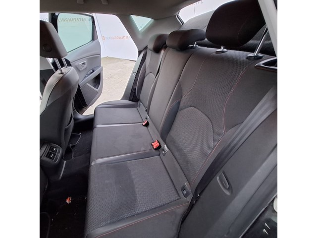 Personenauto, seat, leon - afbeelding 34 van  50