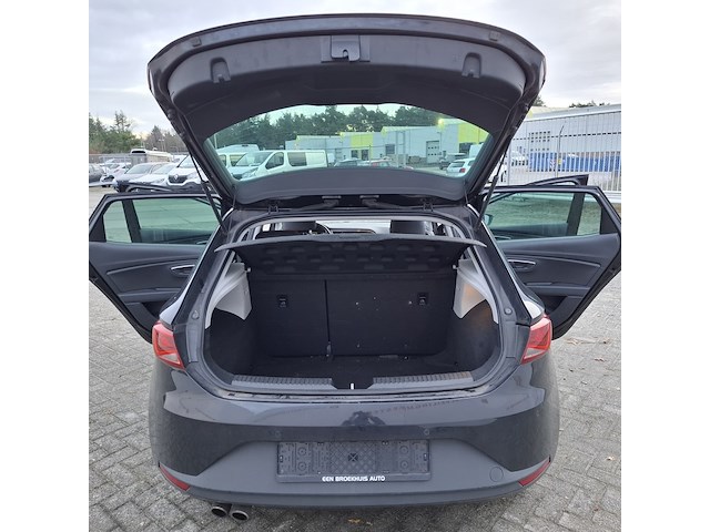 Personenauto, seat, leon - afbeelding 35 van  50