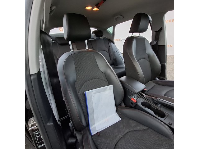 Personenauto, seat, leon - afbeelding 42 van  50