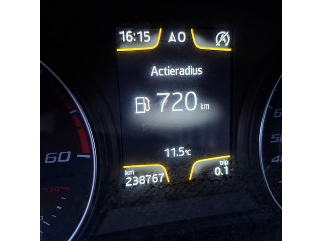 Personenauto, seat, leon - afbeelding 49 van  50