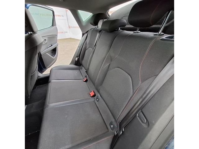 Personenauto, seat, leon - afbeelding 34 van  45