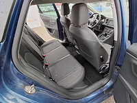 Personenauto, seat, leon - afbeelding 36 van  45