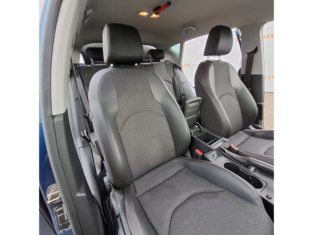 Personenauto, seat, leon - afbeelding 40 van  45