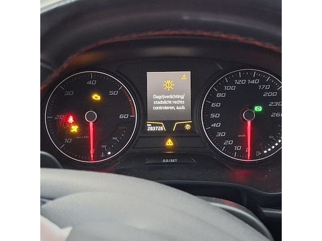 Personenauto, seat, leon - afbeelding 18 van  50