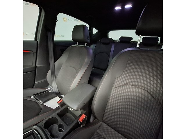 Personenauto, seat, leon - afbeelding 24 van  50