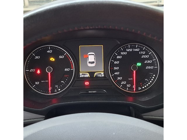 Personenauto, seat, leon - afbeelding 20 van  61