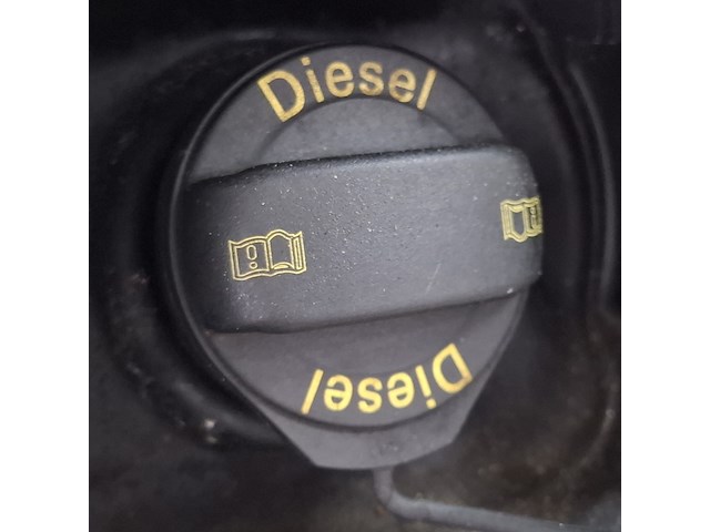 Personenauto, seat, leon - afbeelding 38 van  61