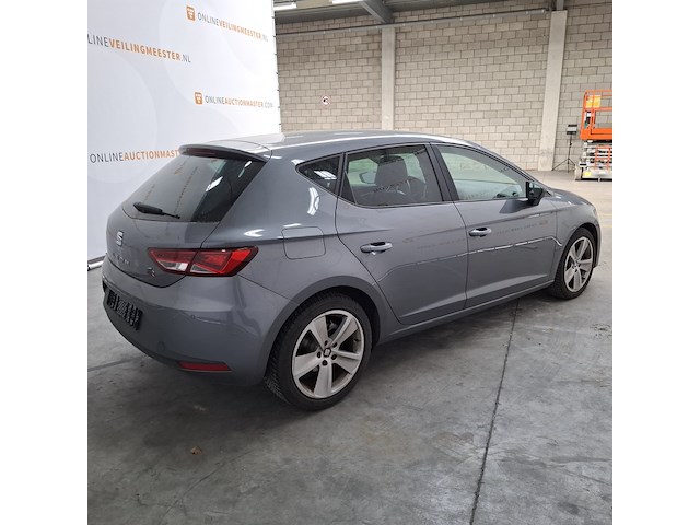 Personenauto, seat, leon - afbeelding 45 van  61