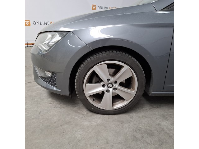 Personenauto, seat, leon - afbeelding 61 van  61