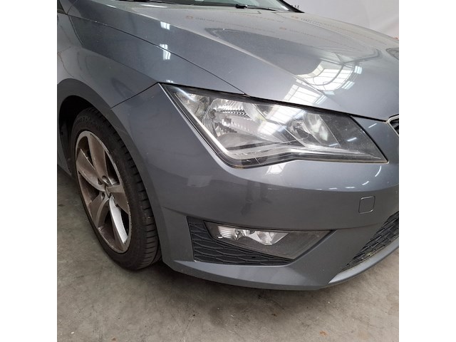 Personenauto, seat, leon - afbeelding 8 van  64
