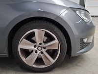 Personenauto, seat, leon - afbeelding 9 van  64