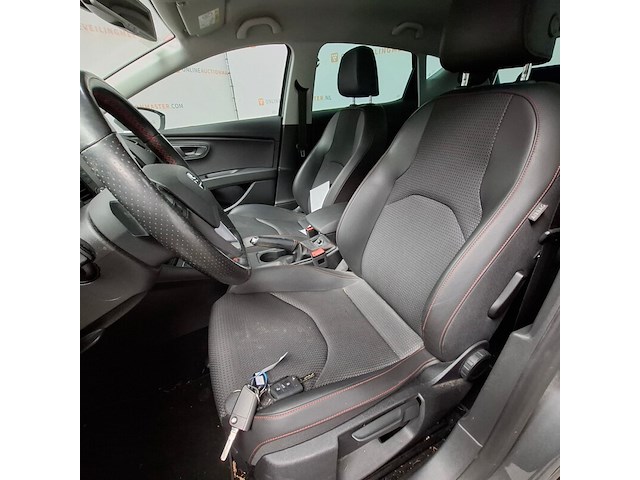 Personenauto, seat, leon - afbeelding 24 van  64