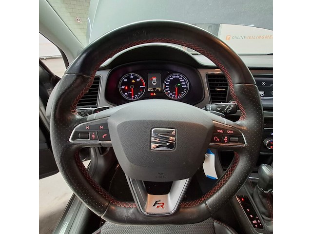 Personenauto, seat, leon - afbeelding 25 van  64