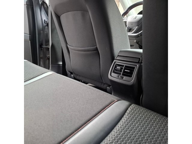 Personenauto, seat, leon - afbeelding 39 van  64