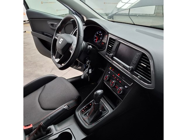Personenauto, seat, leon - afbeelding 40 van  64