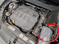 Personenauto, seat, leon - afbeelding 47 van  64