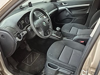 Personenauto, skoda, 2.0 fsi ambiente, 2006 - afbeelding 9 van  39