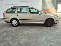 Personenauto, skoda, 2.0 fsi ambiente, 2006 - afbeelding 34 van  39